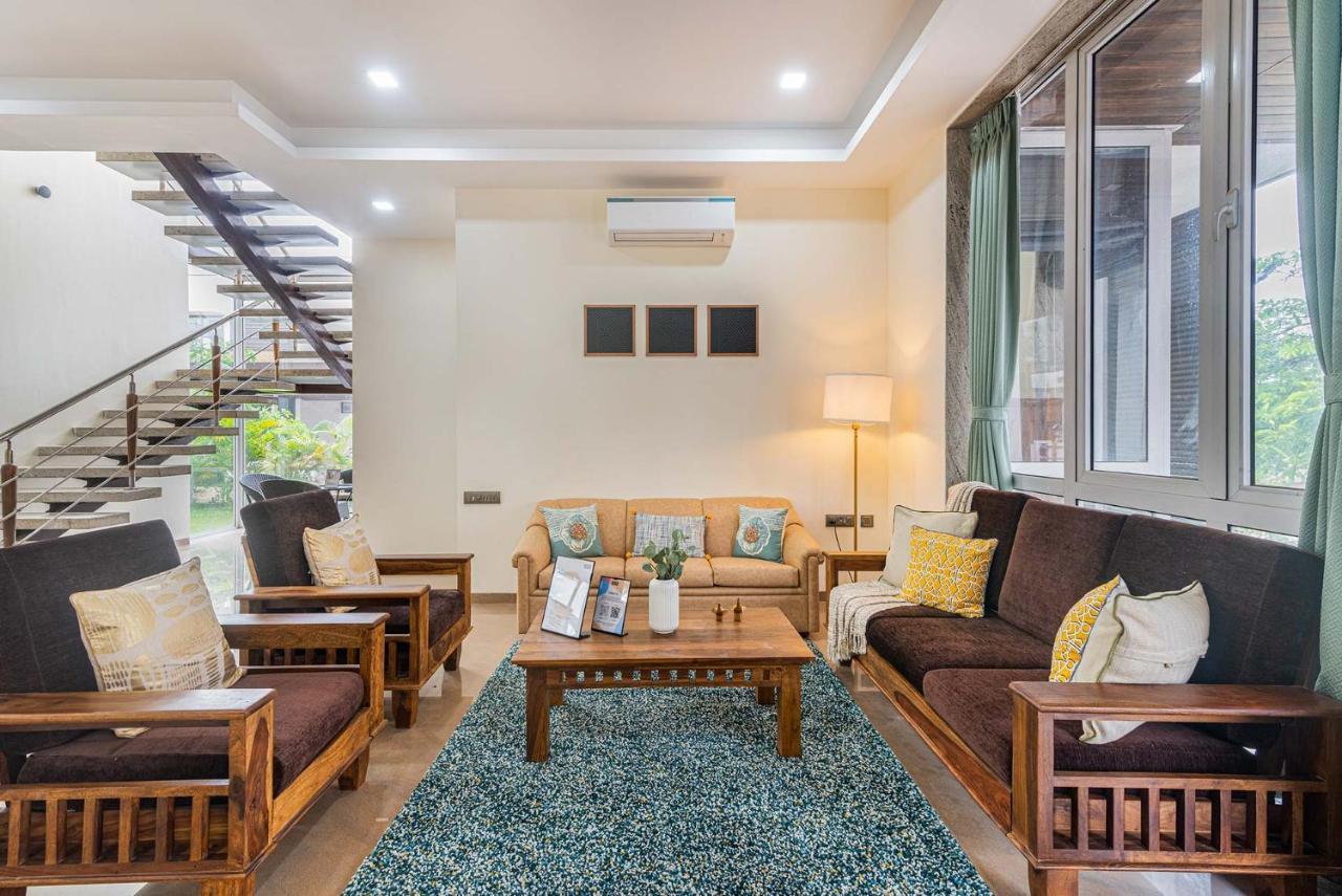 Sierra Skies By Stayvista - A Mountain-View Villa Featuring A Rooftop Swimming Pool, Jacuzzi, Turf, And A Gym For An Elevated Stay Lonavla Zewnętrze zdjęcie